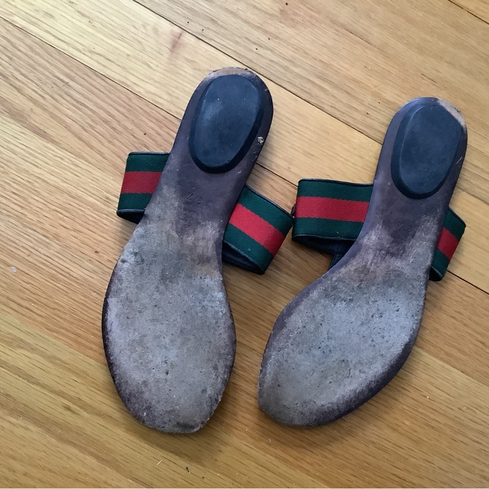 Gucci Querelle Thong Sandals - Picture 7 of 7